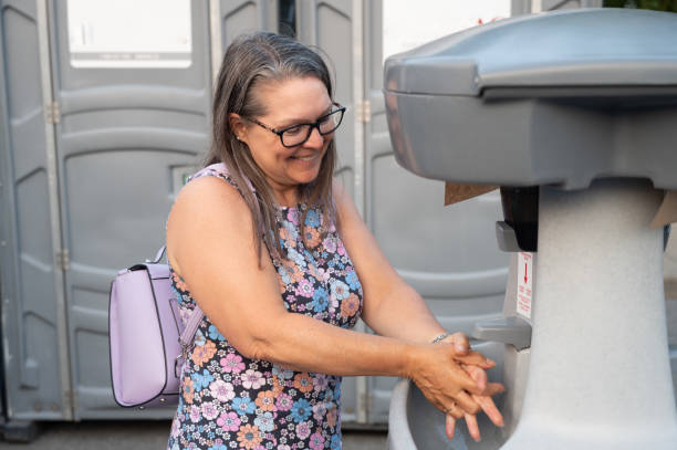 Portable Toilet Options We Offer in Chocowinity, NC